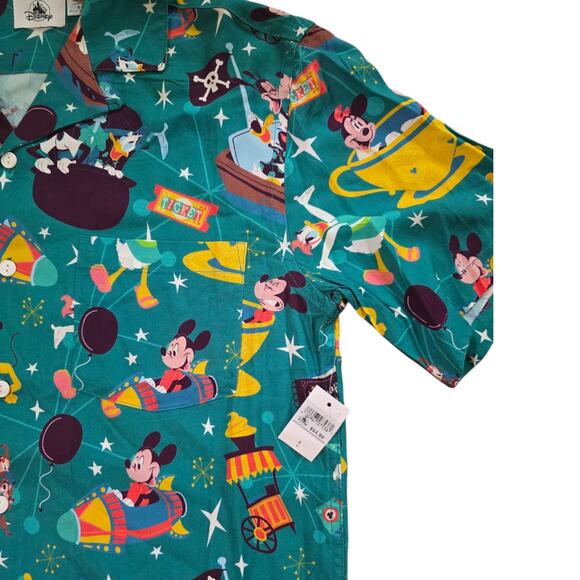 Disney Shirt Mens Small Teal Button Up Mickey And Friends Play In The Park NWT - Picture 3 of 6